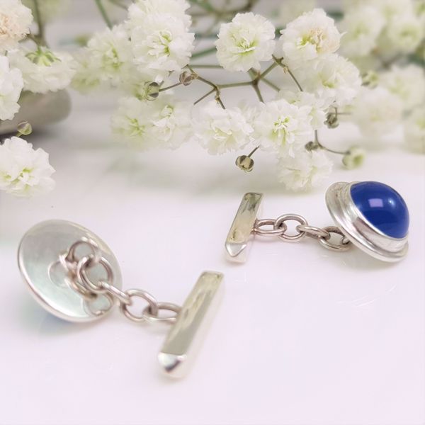 Picture of Silver agate chain cufflinks